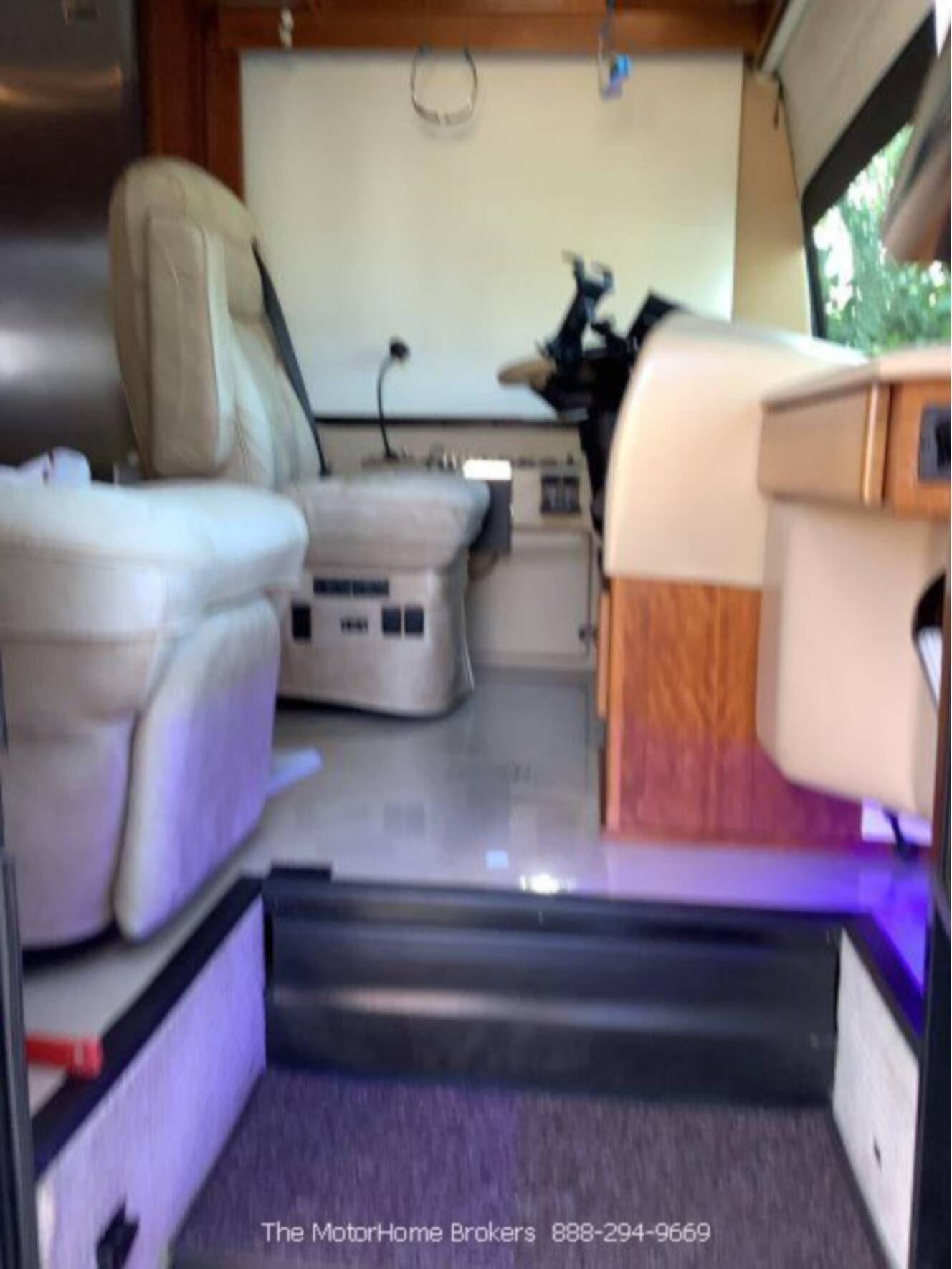 A photo of this 2008 Monaco DYNASTY SQUIRE IV