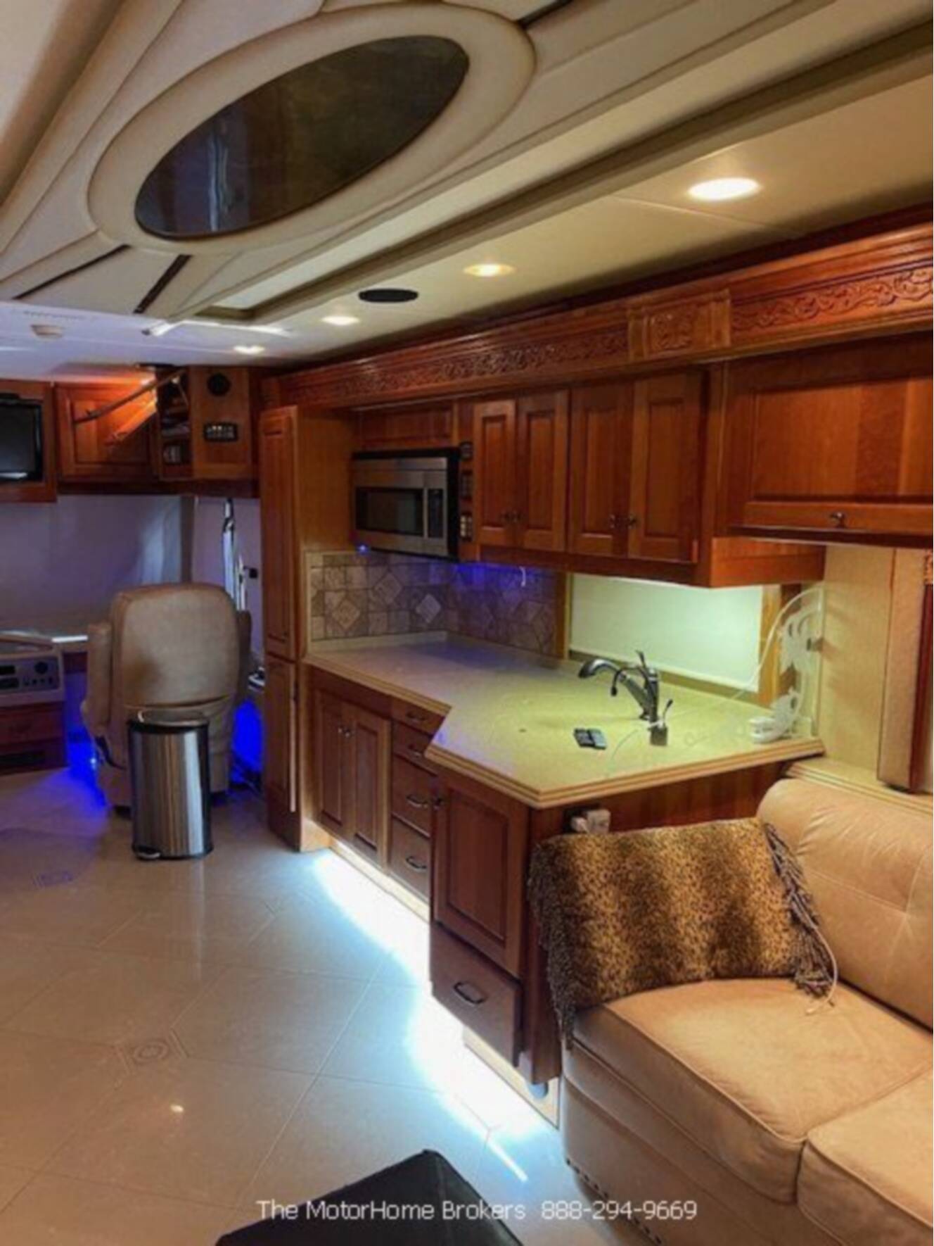 A photo of this 2008 Monaco DYNASTY SQUIRE IV