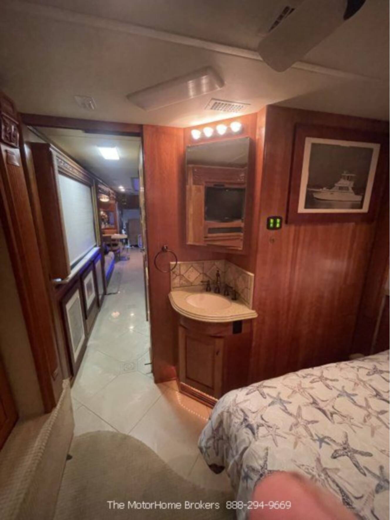 A photo of this 2008 Monaco DYNASTY SQUIRE IV