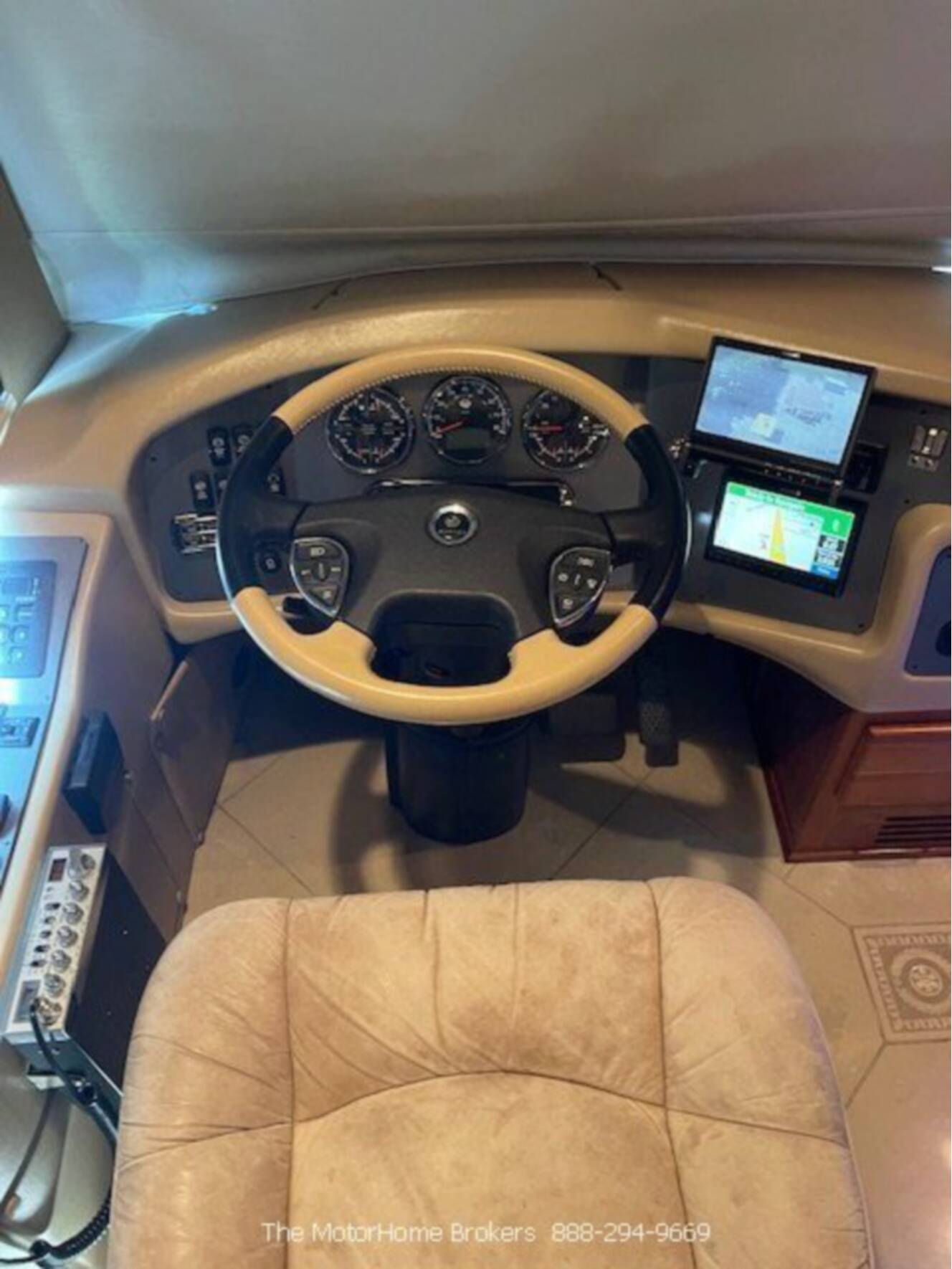 A photo of this 2008 Monaco DYNASTY SQUIRE IV