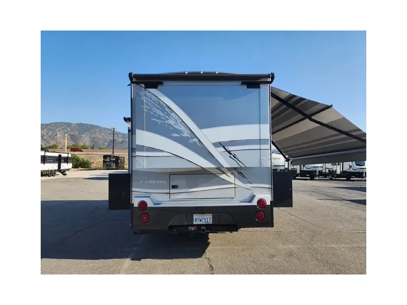 2021 DYNAMAX CORP ISATA 3 SERIES 24RWM
