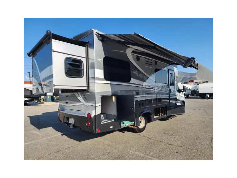 2021 DYNAMAX CORP ISATA 3 SERIES 24RWM