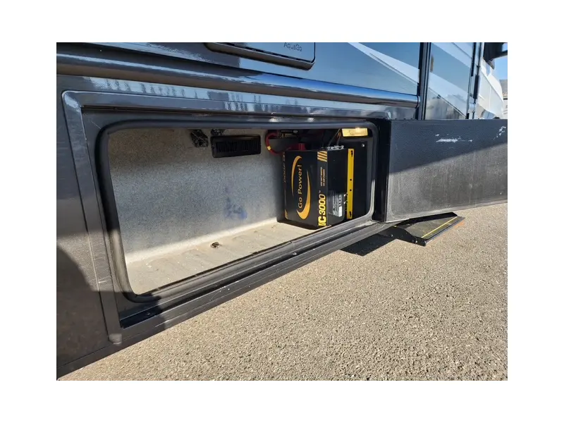 2021 DYNAMAX CORP ISATA 3 SERIES 24RWM