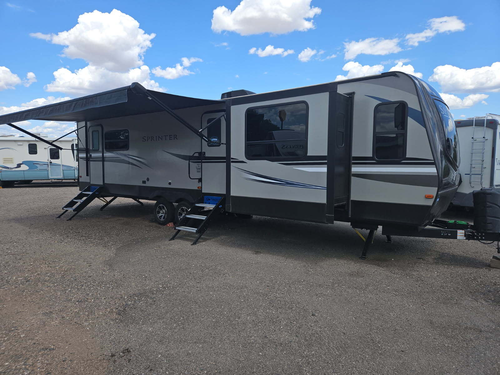 2019 Keystone RV sprinter 330kbs