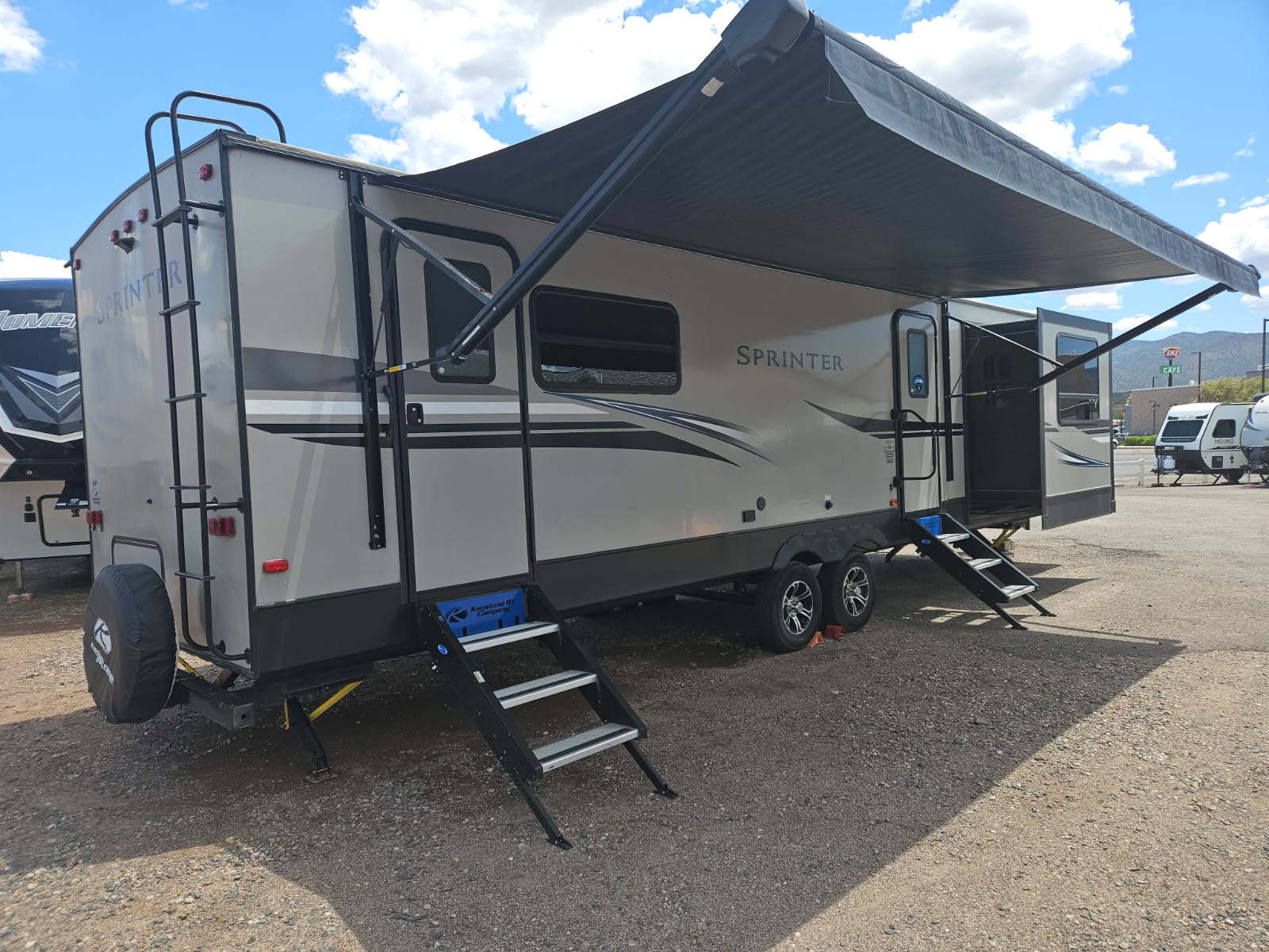 2019 Keystone RV sprinter 330kbs