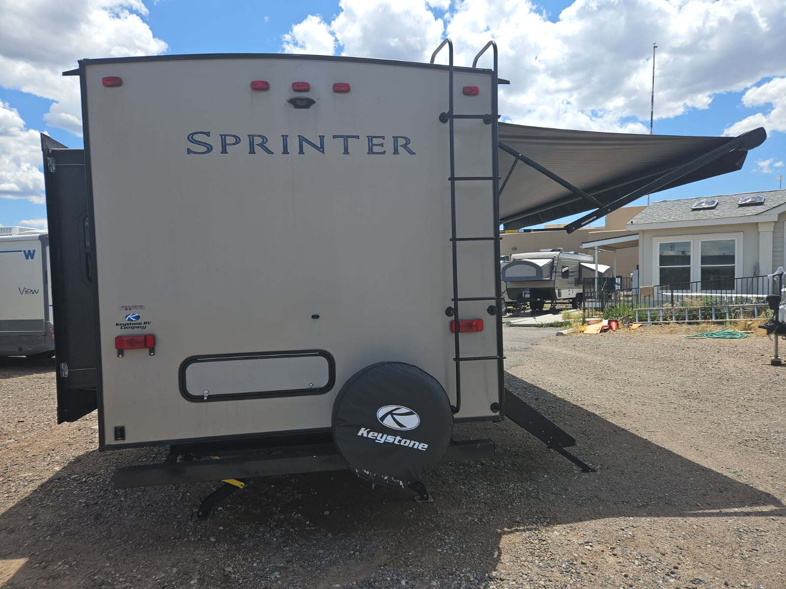 2019 Keystone RV sprinter 330kbs