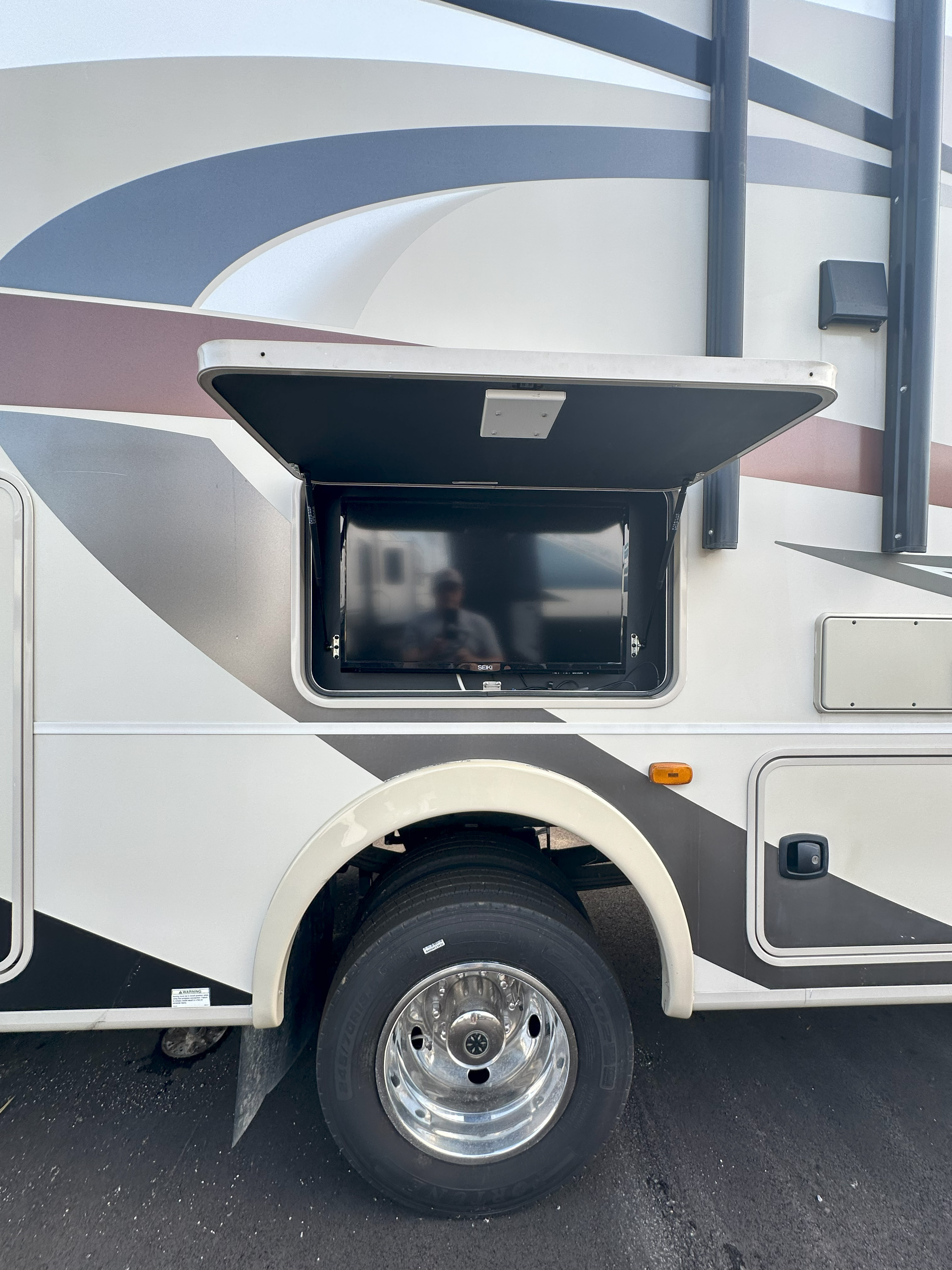 2017 Coachmen RV mirada 35kb