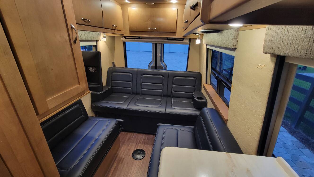 A photo of this 2016 Coachmen GALLERIA 24Q