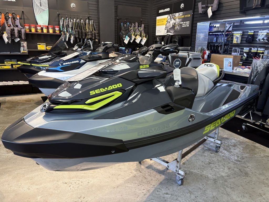 2025 Sea-Doo RXT-X 325 Ice Metal / Manta Green X 325 in Huntington Station, NY