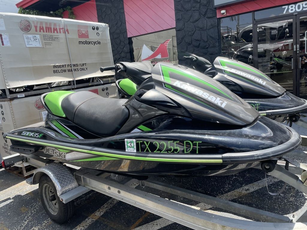 超人気高品質 STX-15F Jet Watercraft Personal Kawasaki - Sale For Ski カワサキ