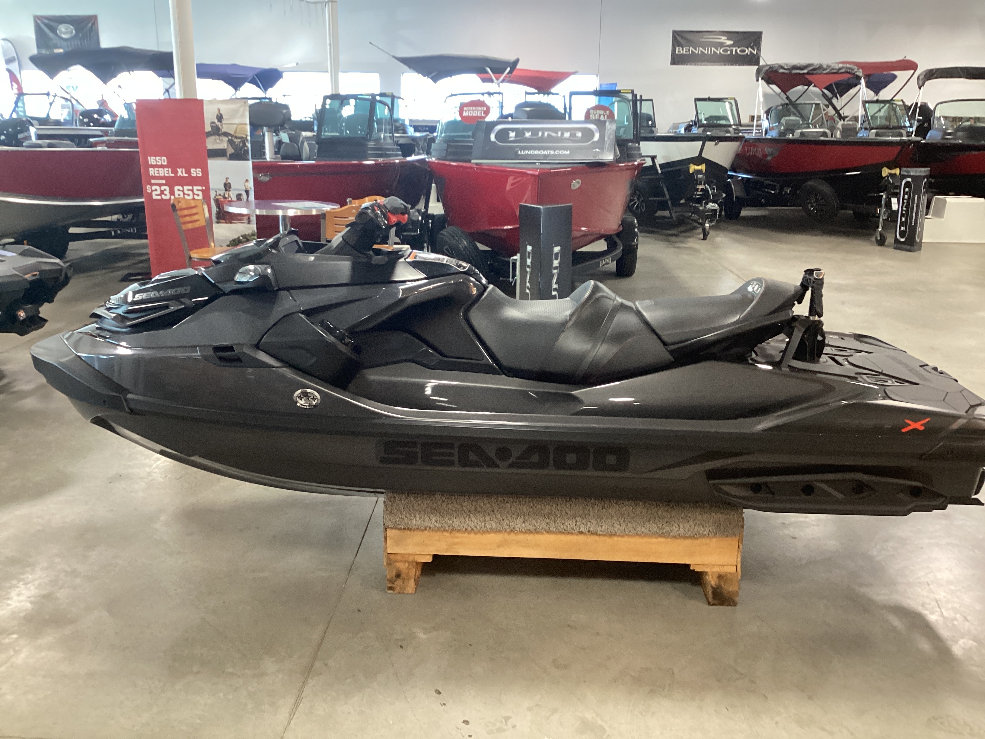 SEA-DOO　RXT　ジェットスキー Sea-Doo RXT-X RS 300 2023年モデル：オフショア性能ウォーター