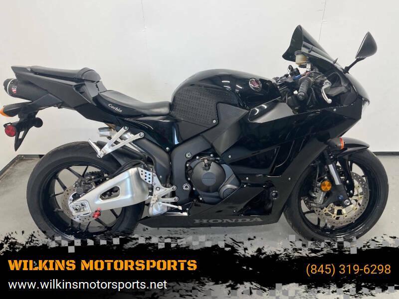 クローズ20 Gastric Signet Ring Cell Carcinoma in a Helicobacter pylori