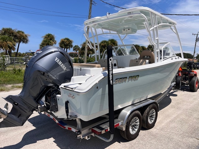 2025 Sea Pro 240DLX 240 DC in new smyrna beach FL