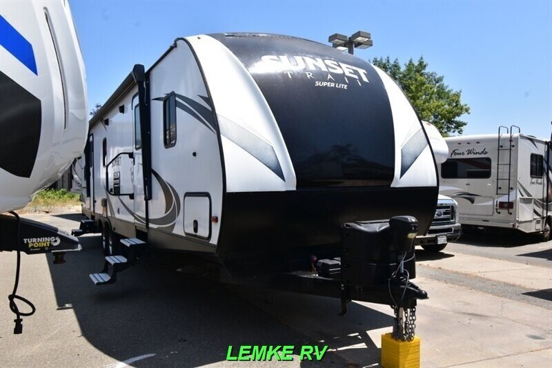 2018 Crossroads Rv Sunset Trail Super Lite SS336BH in rocklin CA
