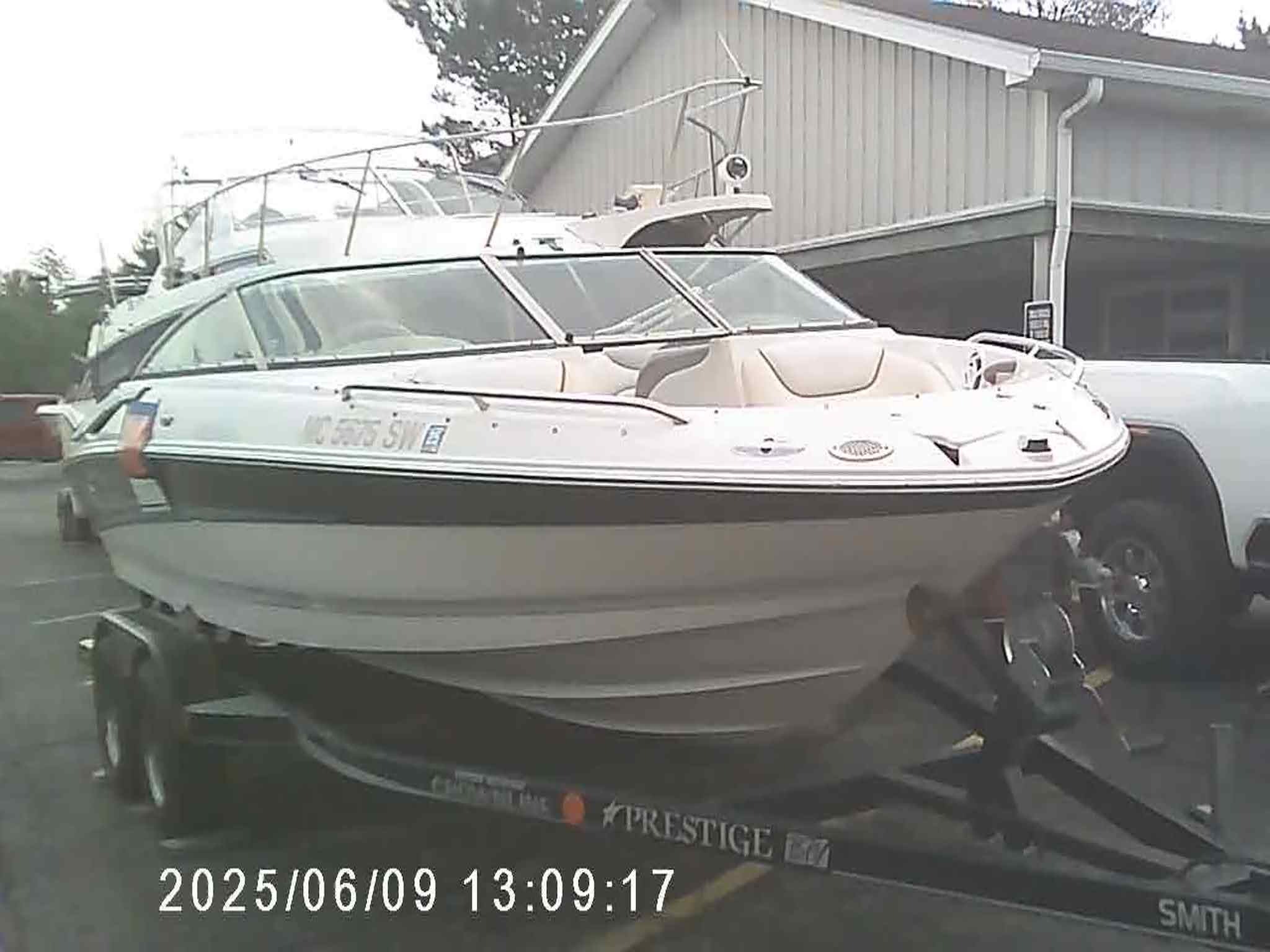 2005 Crownline 206 LS in lake orion MI