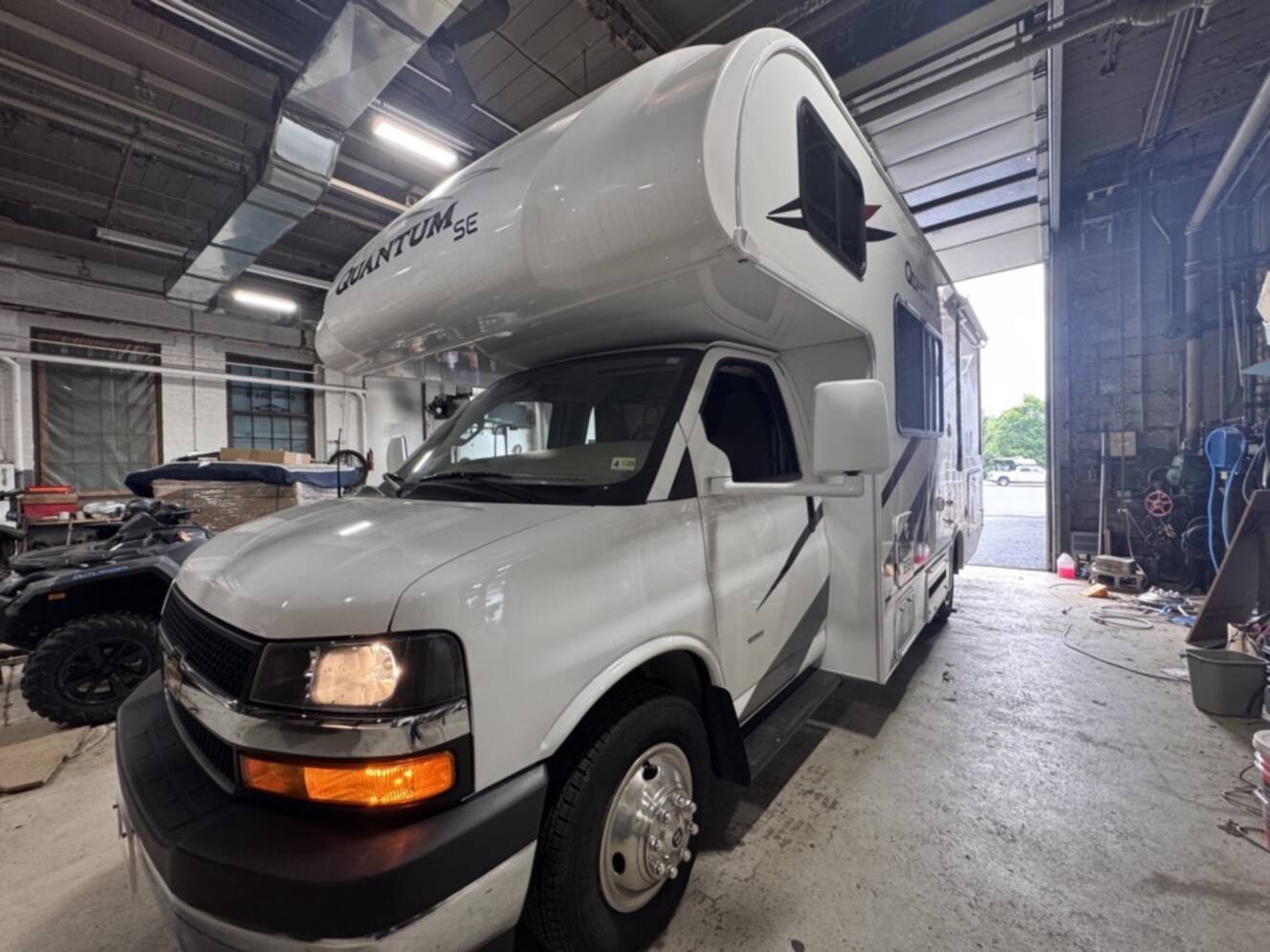 A photo of this 2024 Thor Motor Coach Quantum SE22