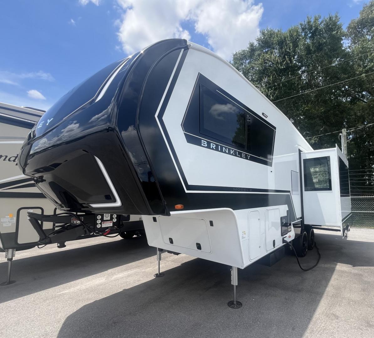 2026 Brinkley RV