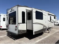 2018 JAYCO EAGLE HT 30.5MBOK