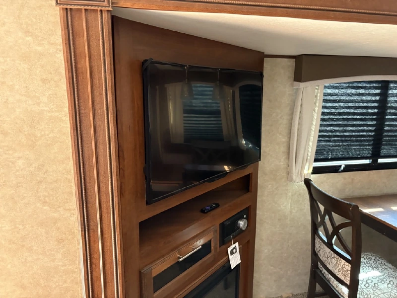 2018 JAYCO EAGLE HT 30.5MBOK