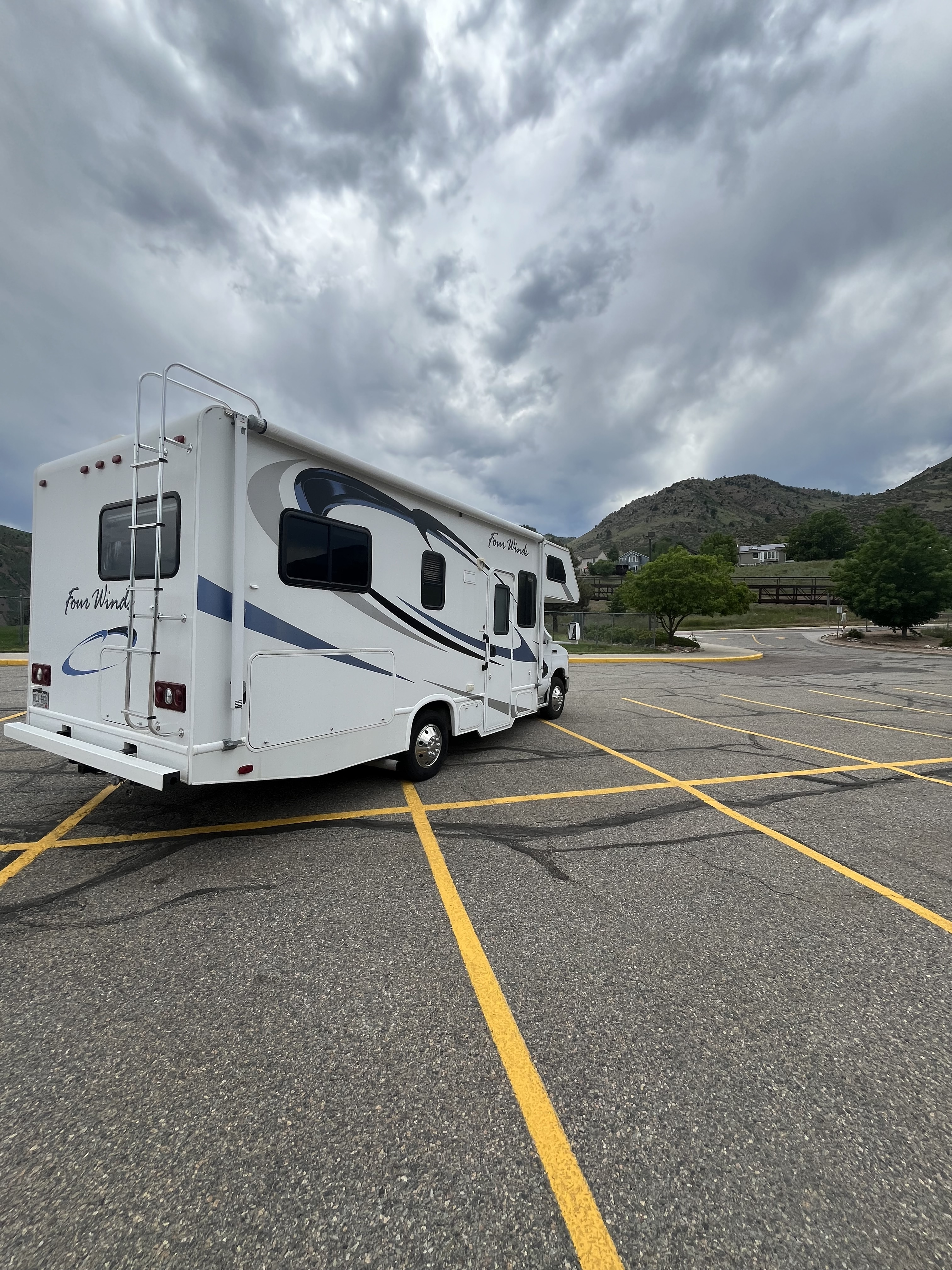 2009 Four Winds CHATEAU 23U in golden CO