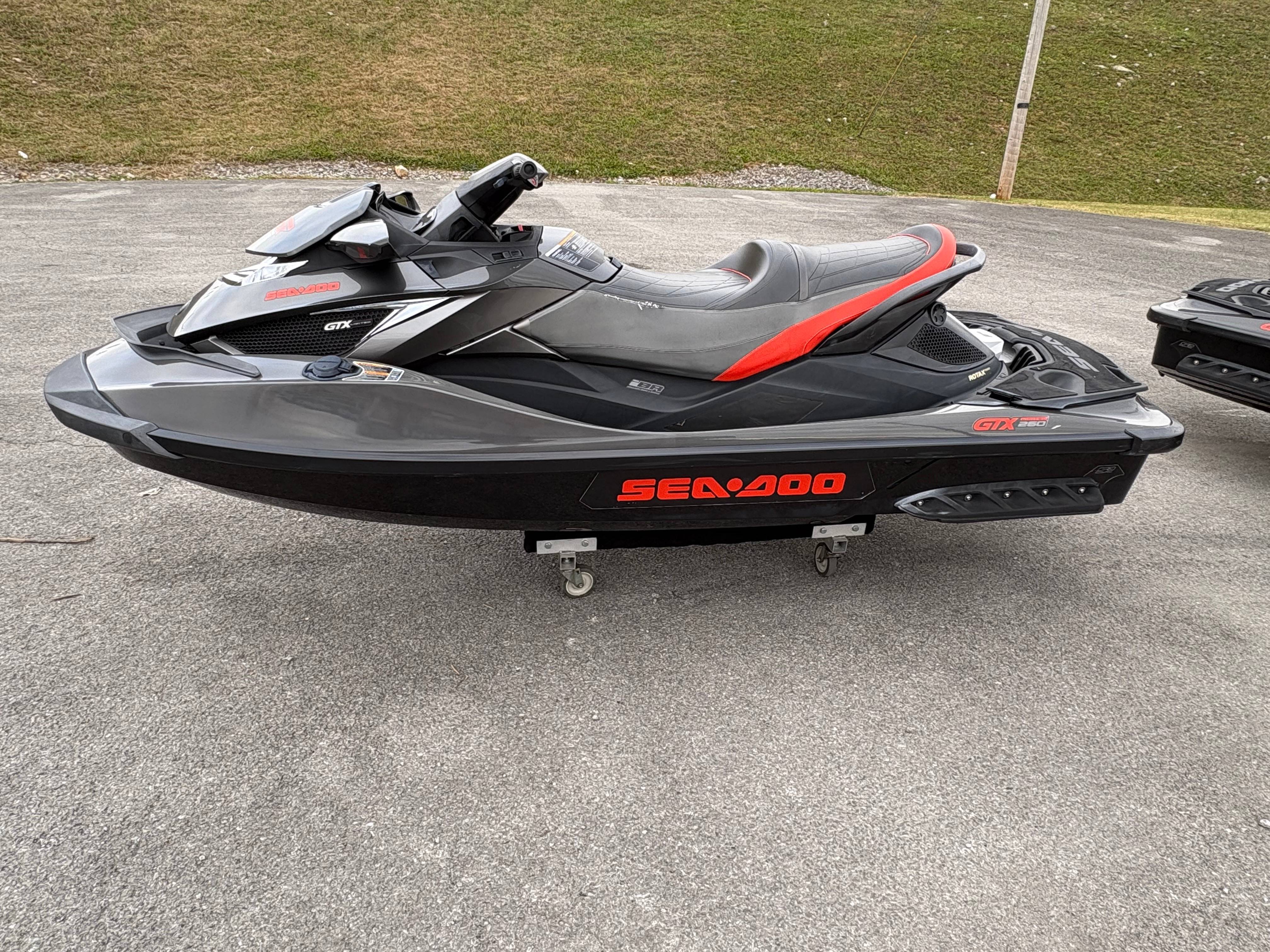 高評価！ Watercraft Personal Sea-Doo - Sale For Rxt 260 2015 - Trader PWC 水上オートバイ用