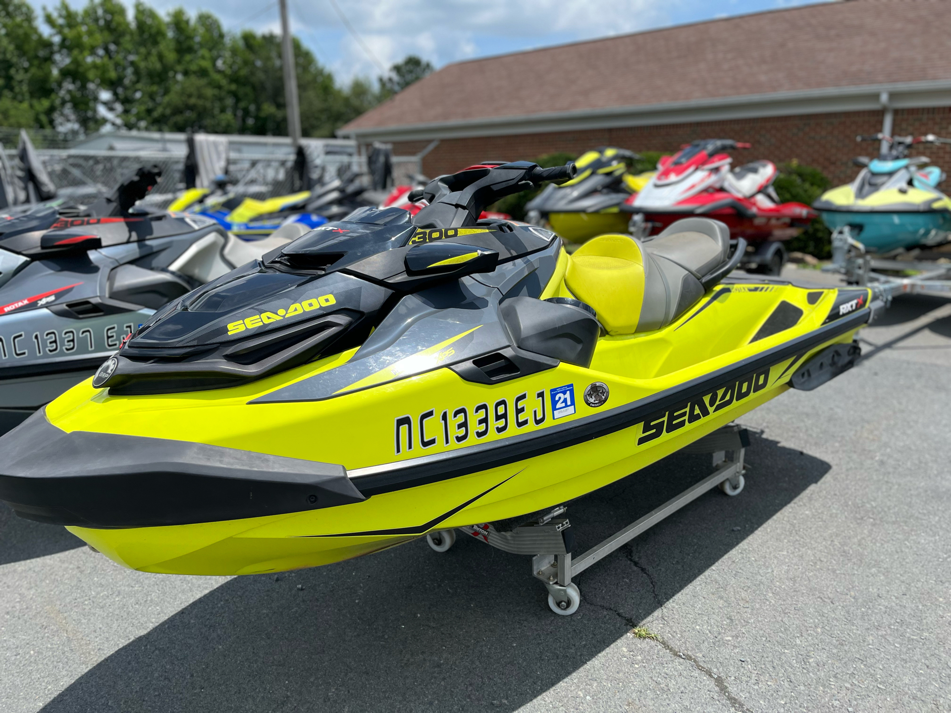 ＳＥＡＤＯＯ リボーディングステップ　ＲＸＴ　３００　２０１８以降　ＳＴ3ハル　 2020　GTIハル　純正　残5 リボーディングラダー RXT/RXT-X/GTX(2018-)ST3ハルモデル GTI