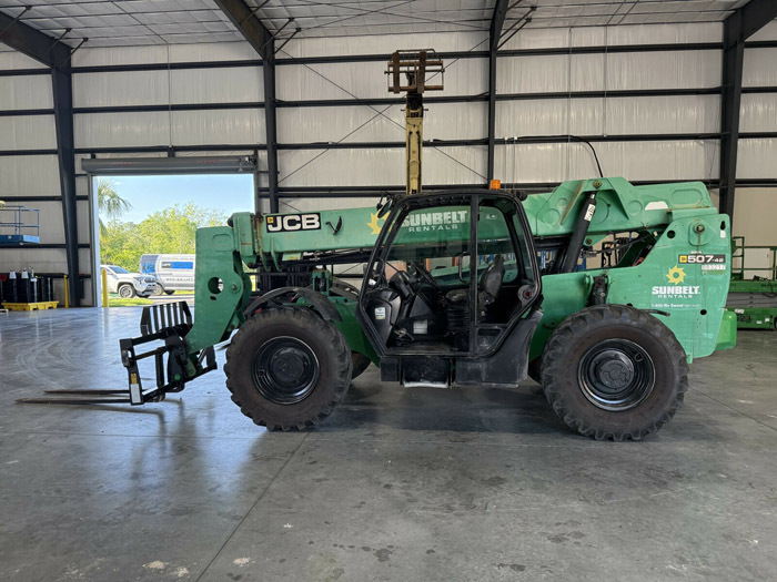 2016 JCB 507-42 in Cary, IL
