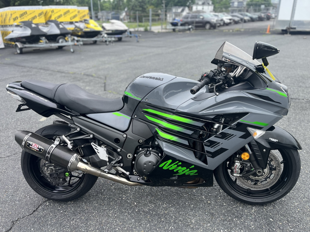 Kawasaki Ninja 2001443 Motorcycles For Sale in District Of