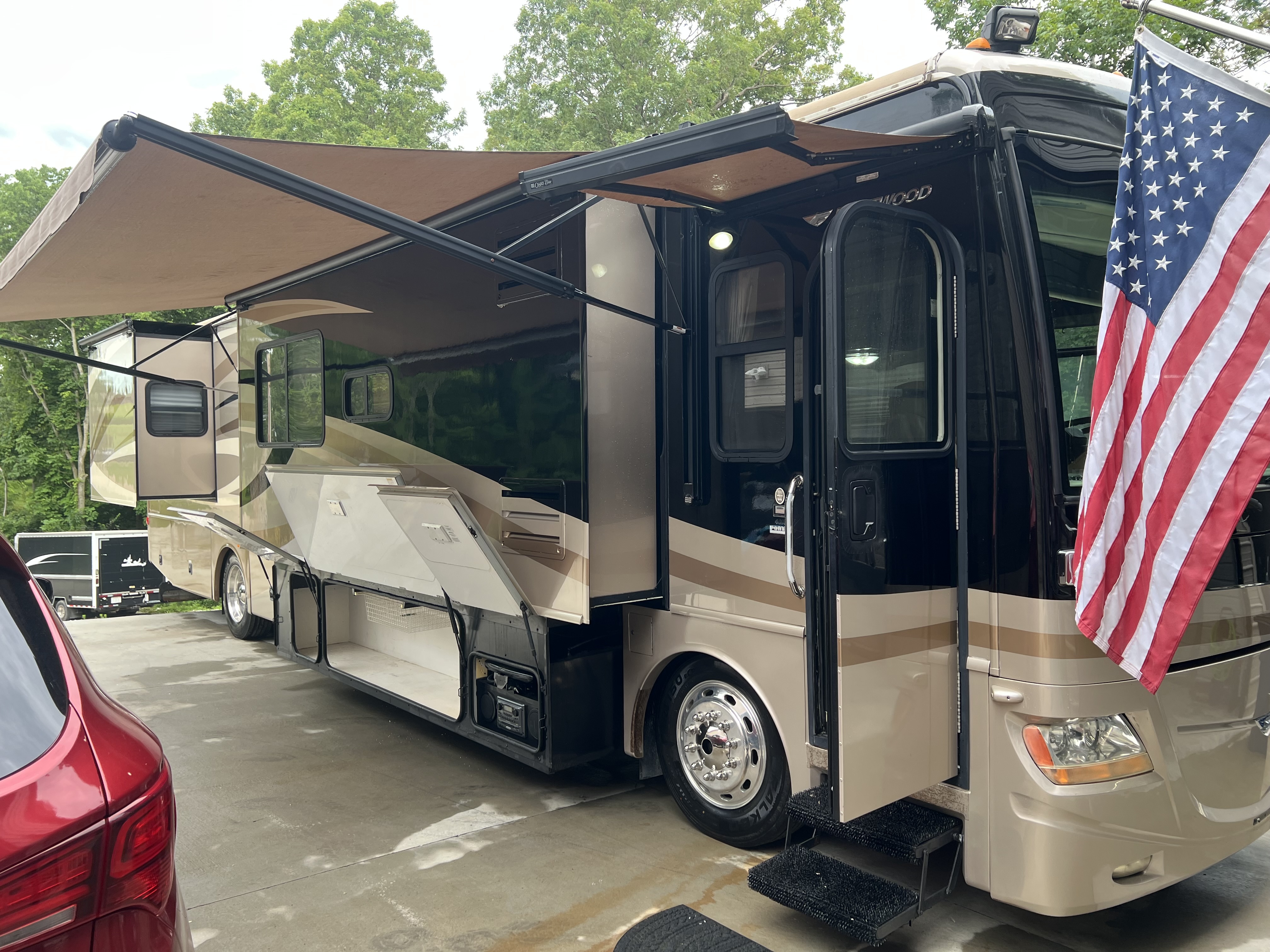2008 Fleetwood DISCOVERY 40X RV