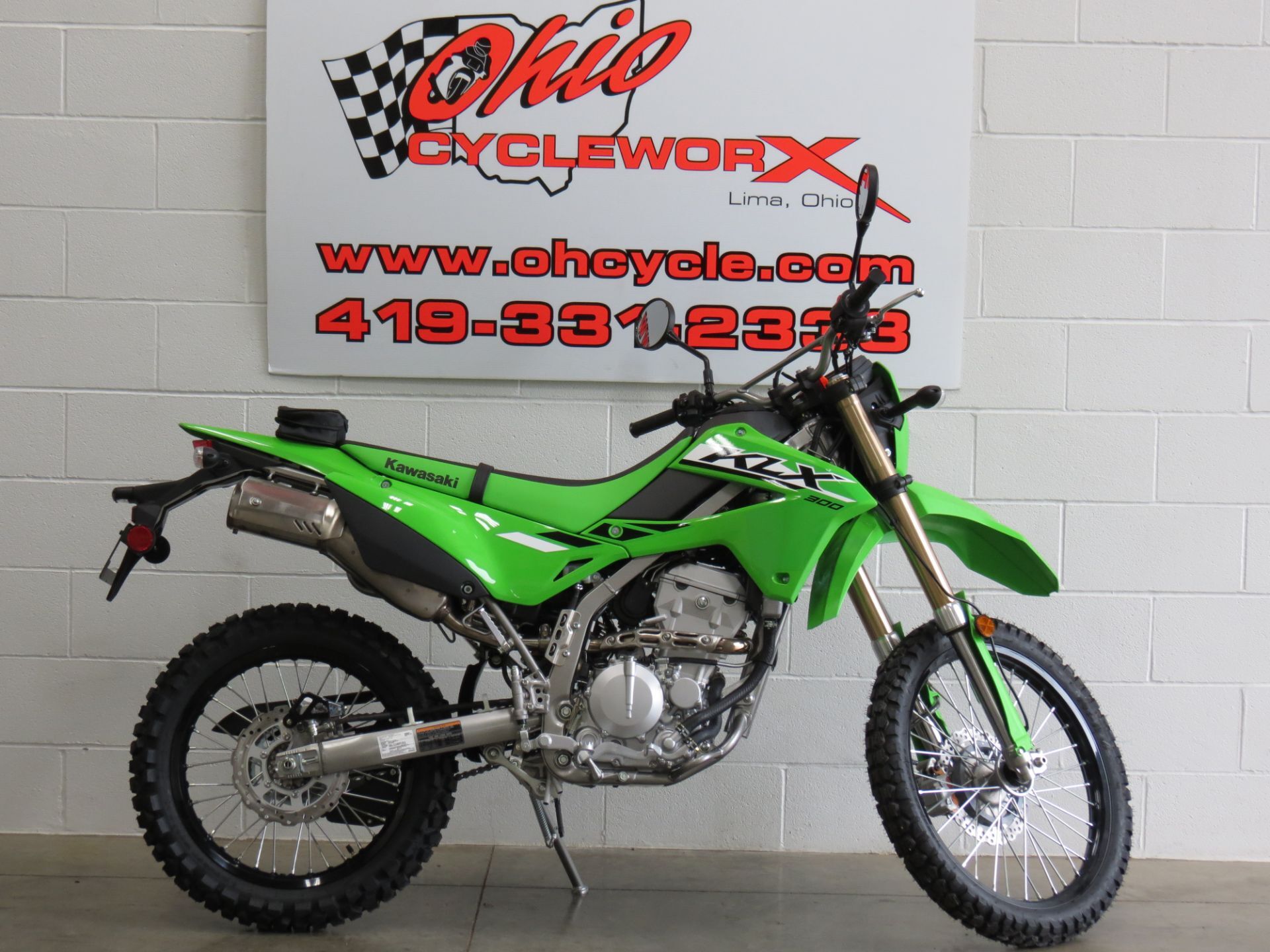 Lime Green Standard Motorcycles For Sale Near Glenfield, OH