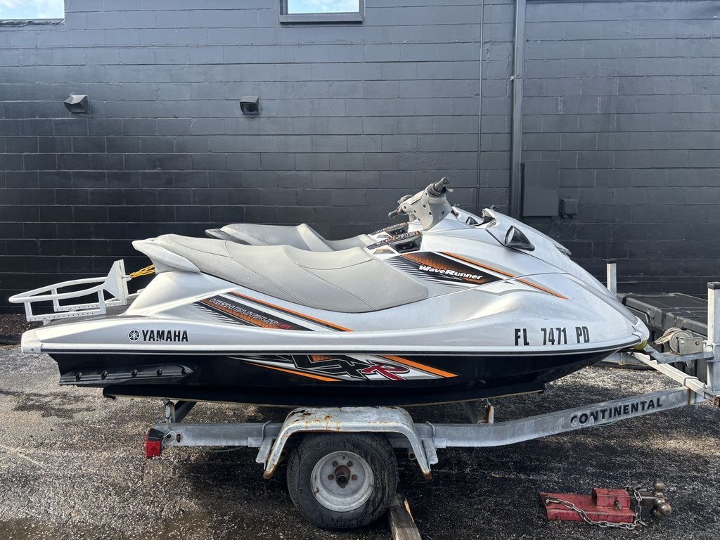 YAMAHA　VXR 2018 Yamaha VXR Standard Equipment & Specs
