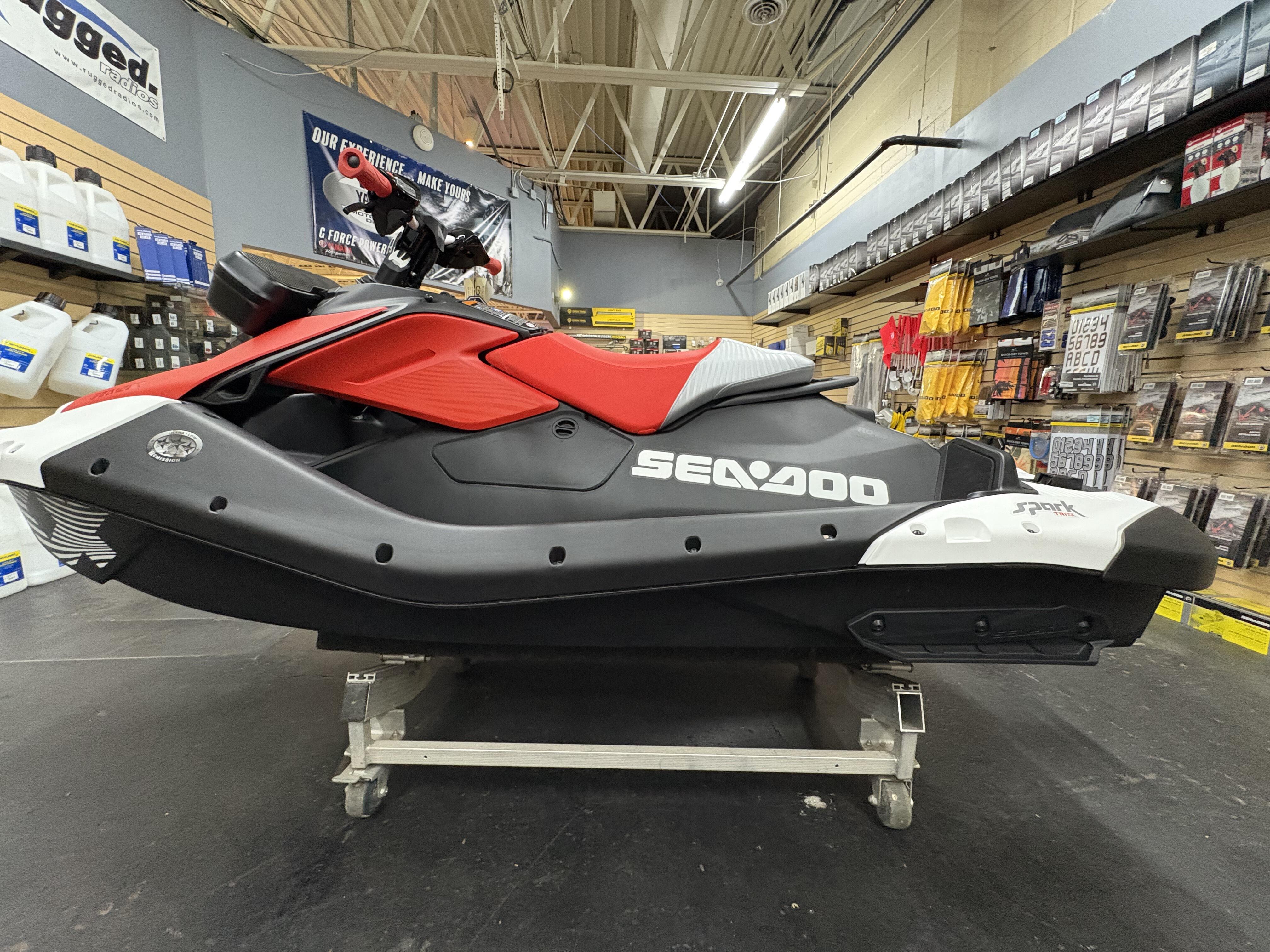 SATUR::パーカー:WM[RESALE] For 3 Sparktrixx For Sale Near Fennimore, Wisconsin - Sea