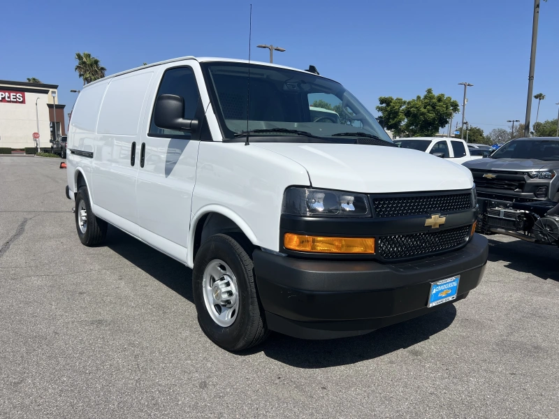 2025 CHEVROLET EXPRESS 2500