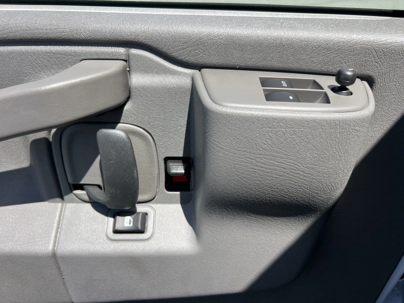 2025 CHEVROLET EXPRESS EXTENDED CARGO VAN