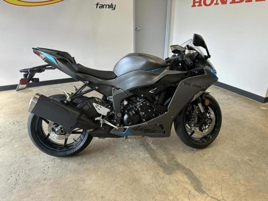 2006 Kawasaki ZX1000, D6F | JKAZXCD106A013092 | Bid History