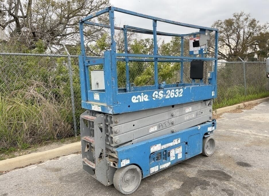 2017 GENIE GS-2632 in Lake Oswego, OR