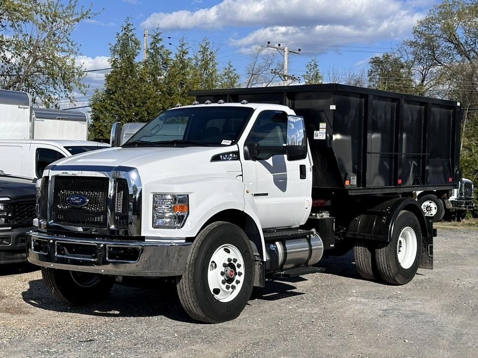 2025 FORD F750 in Silver Spring, MD