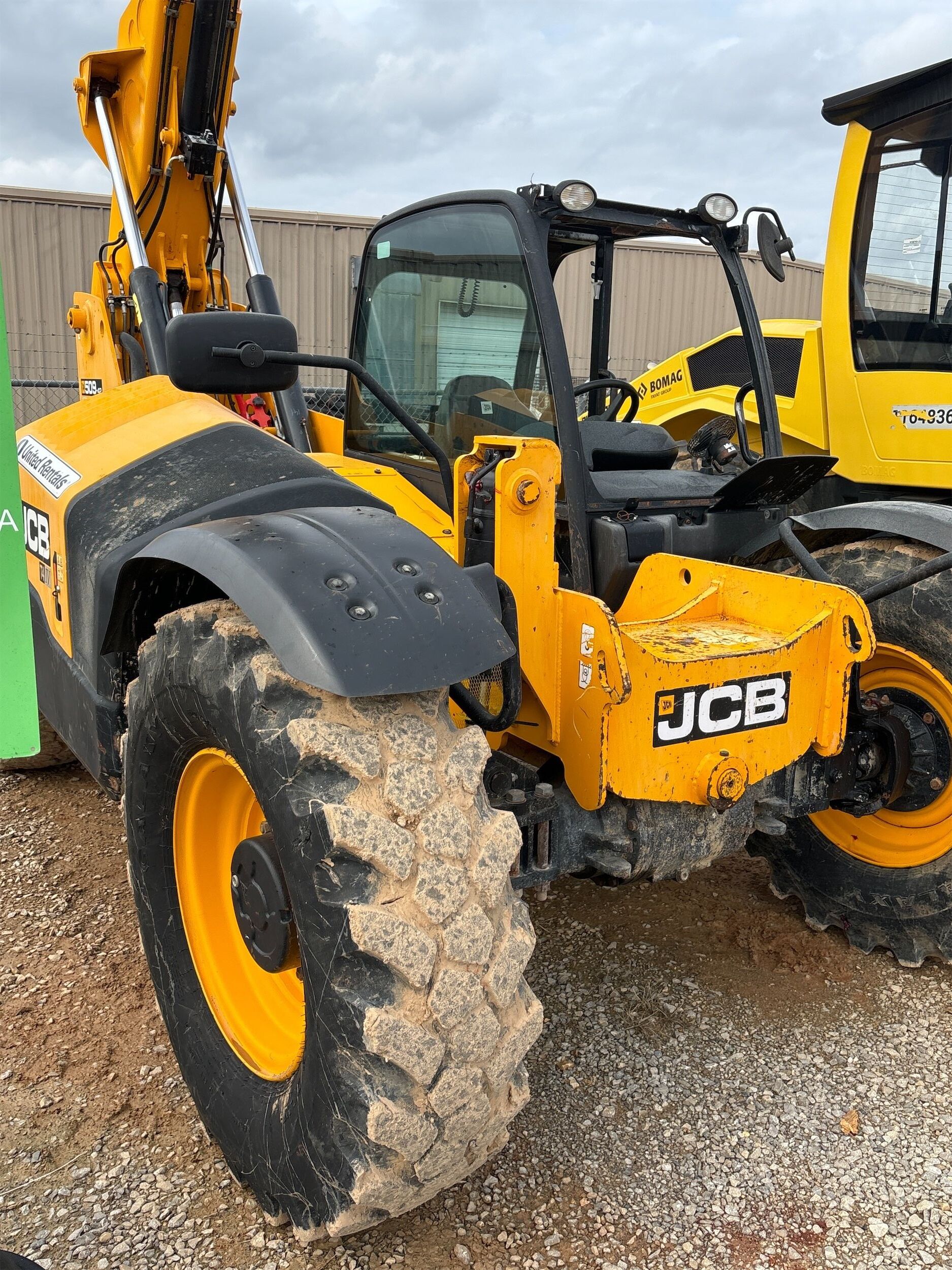 2018 JCB 509-42 Forklift in Bessemer, AL