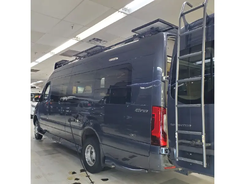 2022 WINNEBAGO ERA 70B