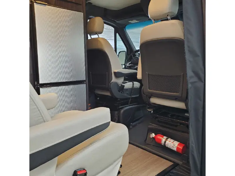 2022 WINNEBAGO ERA 70B