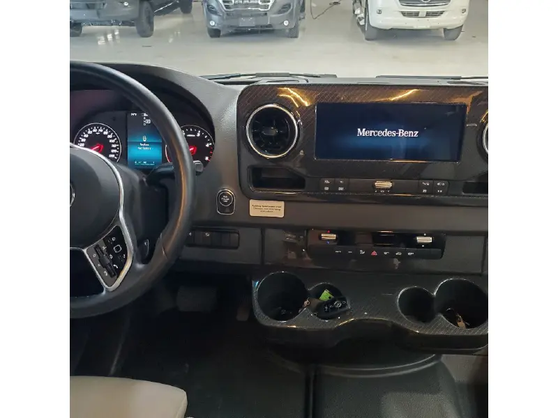 2022 WINNEBAGO ERA 70B