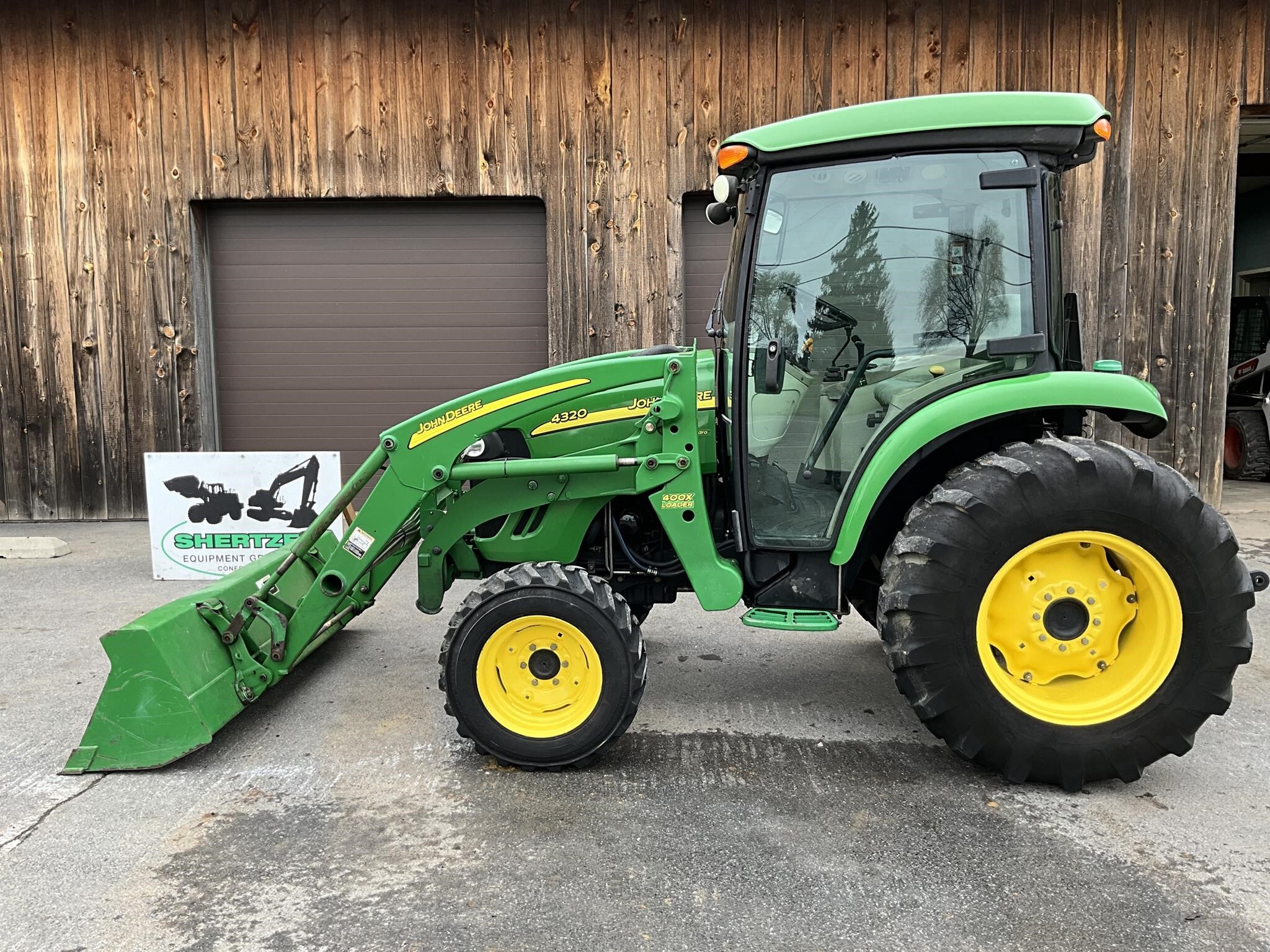 マサ② Used John Deere 4320 Tractors for Sale - 14 Listings