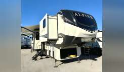 2021 Keystone Alpine 3790FK RV