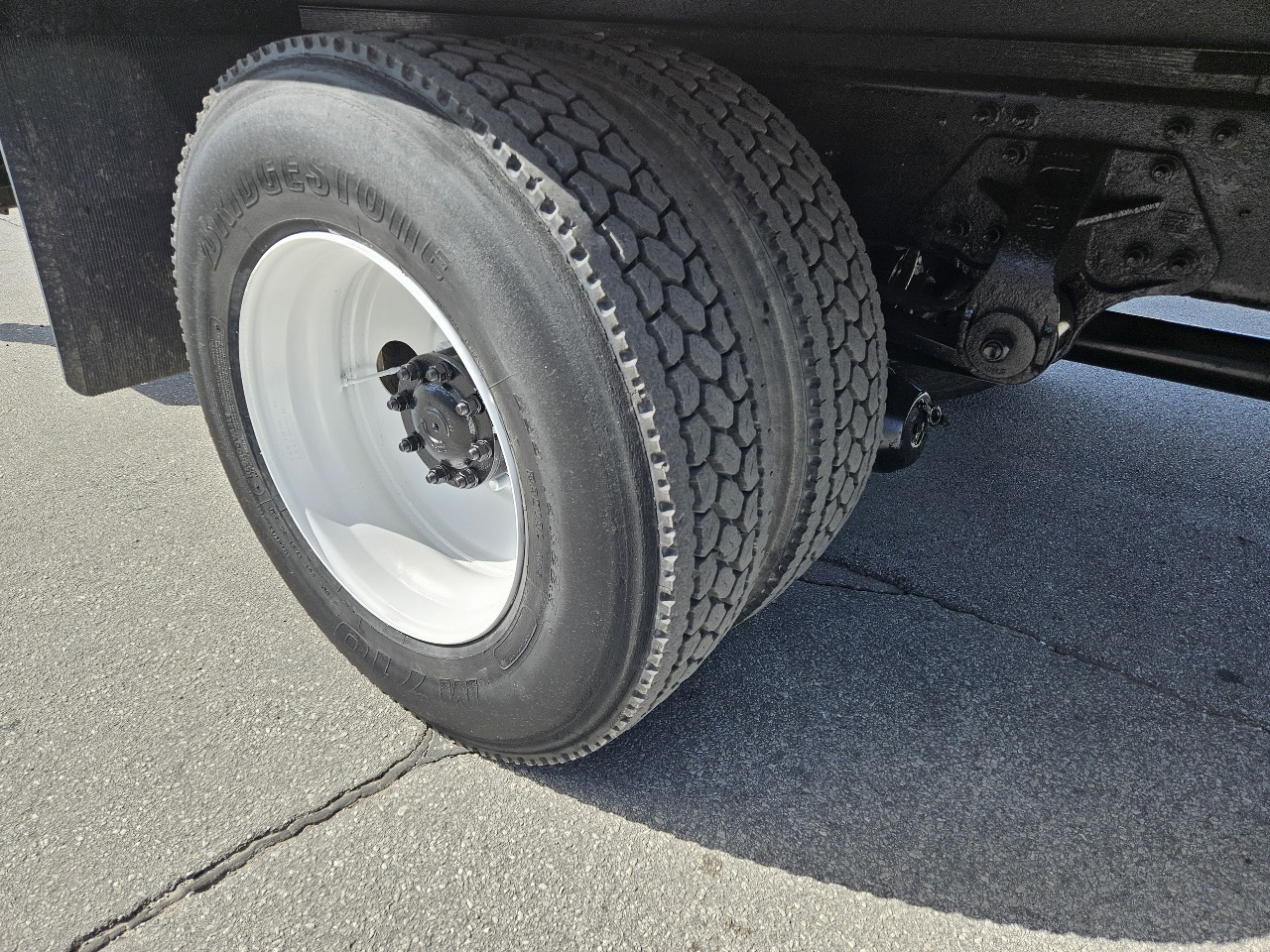 2018 Hino Conventional Type Truck photo 4