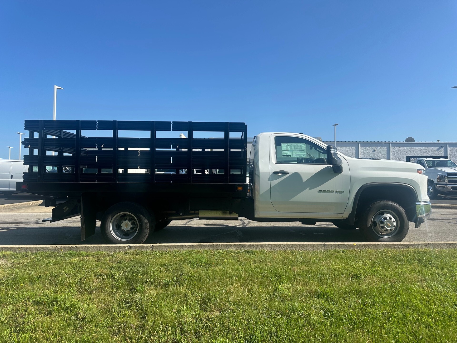 2025 CHEVROLET Silverado 3500HD CC in Pataskala, OH