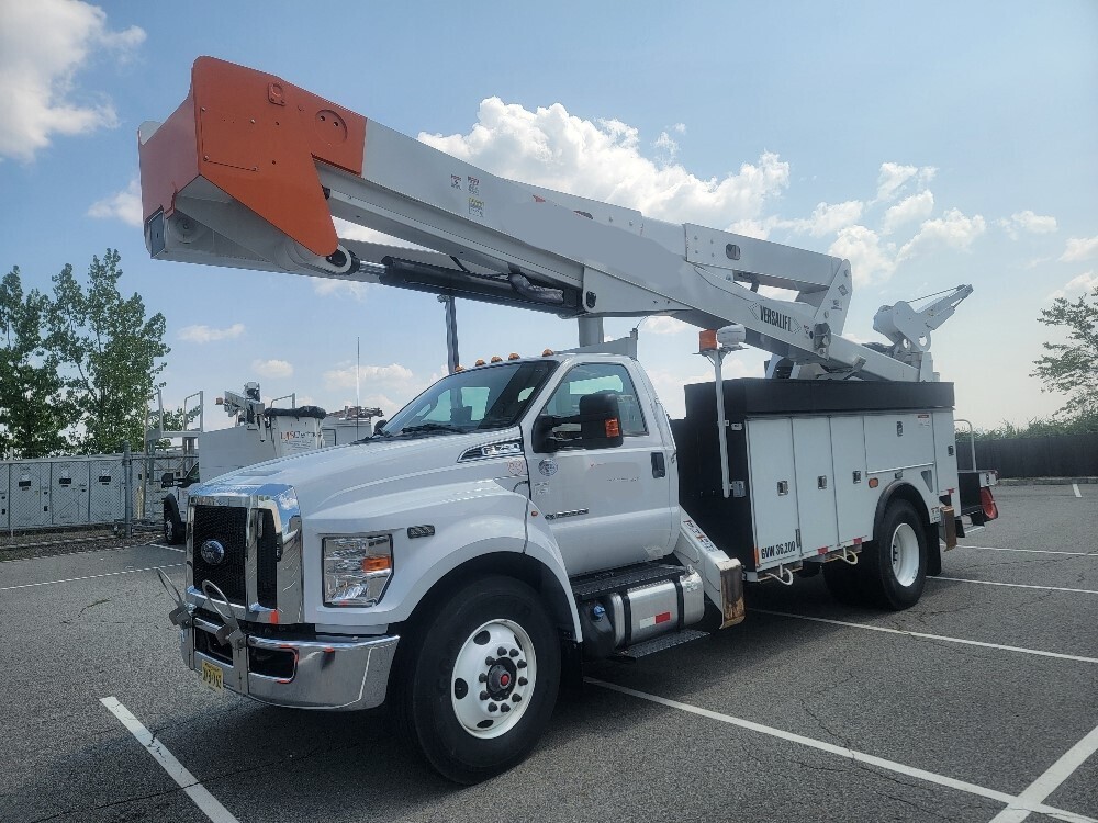 2021 VERSALIFT VST7100I in Dallas, TX