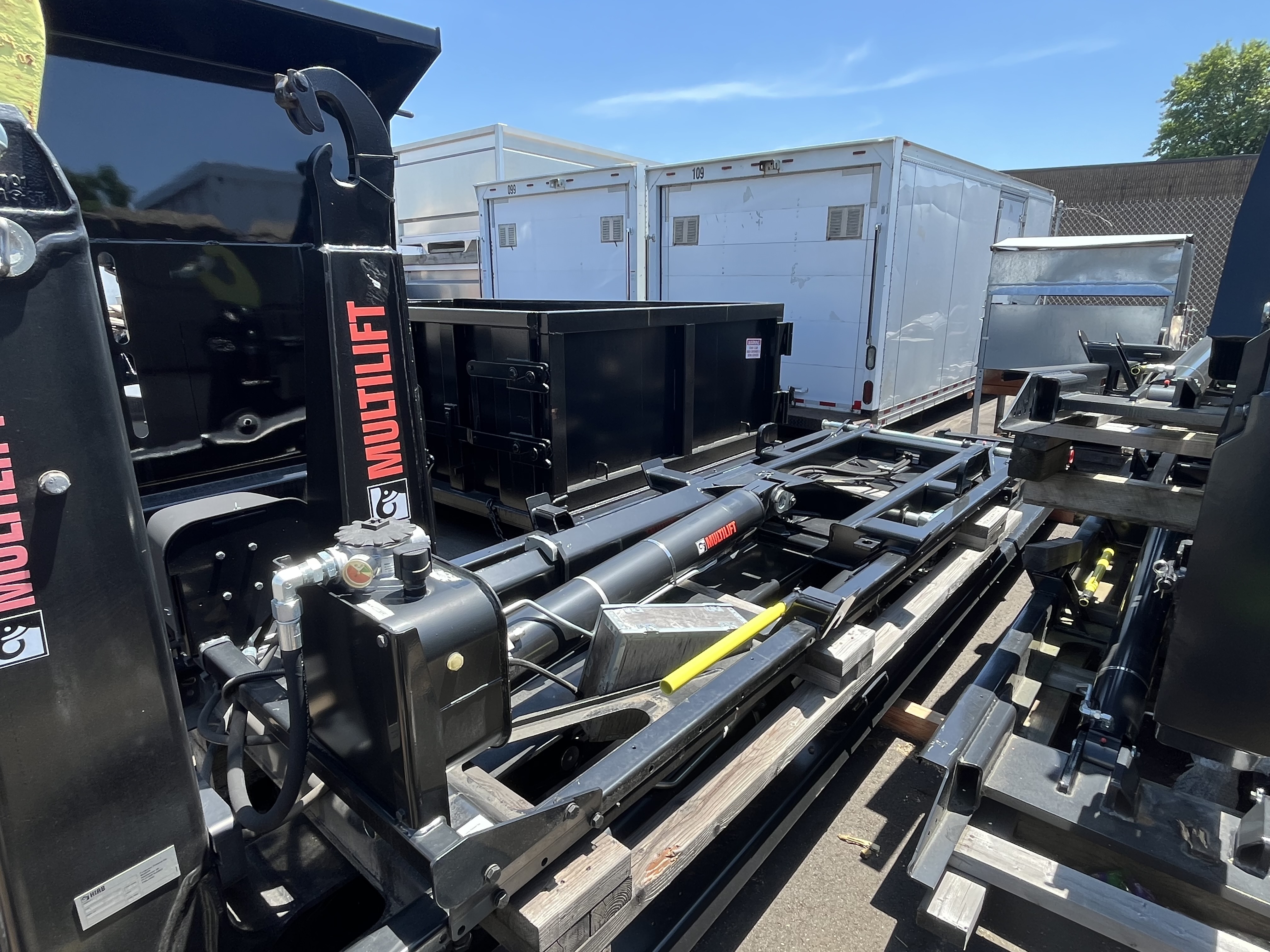 2022 MULTILIFT XR5S-3050 in Deer Park, NY