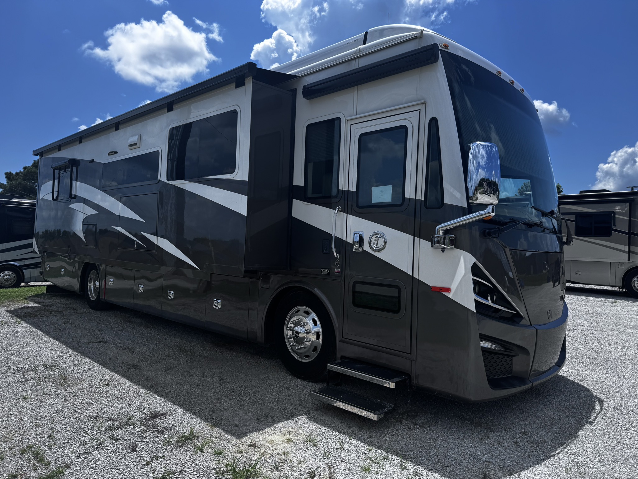 2021 Tiffin Motorhomes Zephyr RVs For Sale - RV Trader