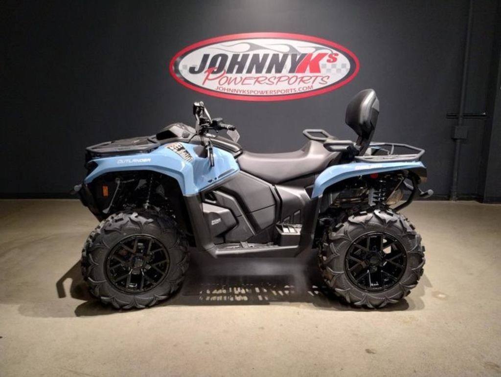 Johnny&#39;s - K Johnny K's Powersports: Niles in Niles, Ohio. Find New and