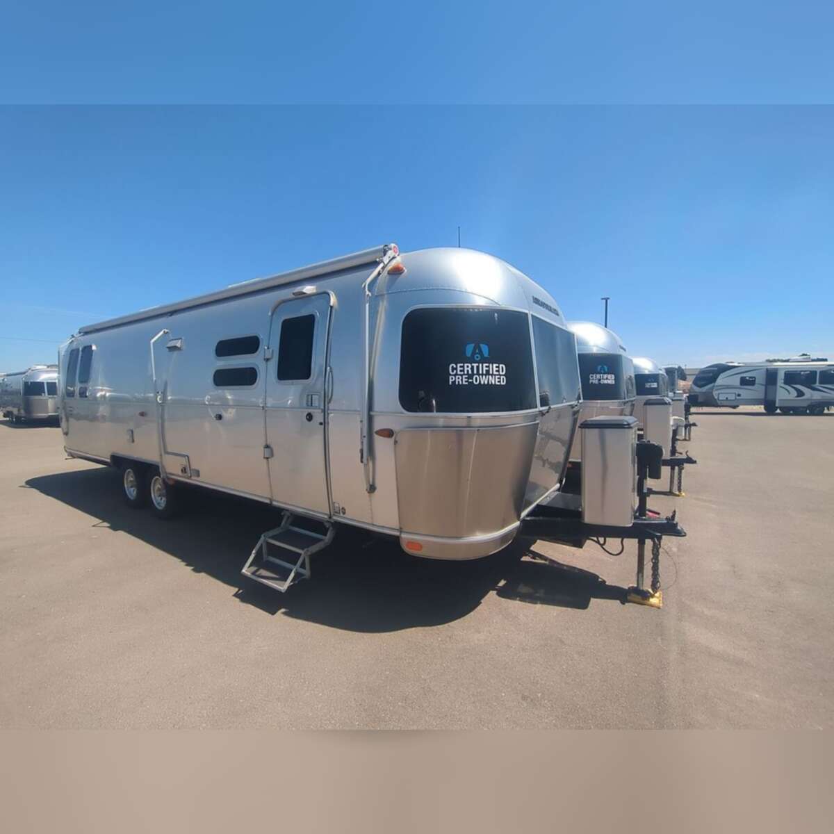 2018 Airstream International Signature 30RB